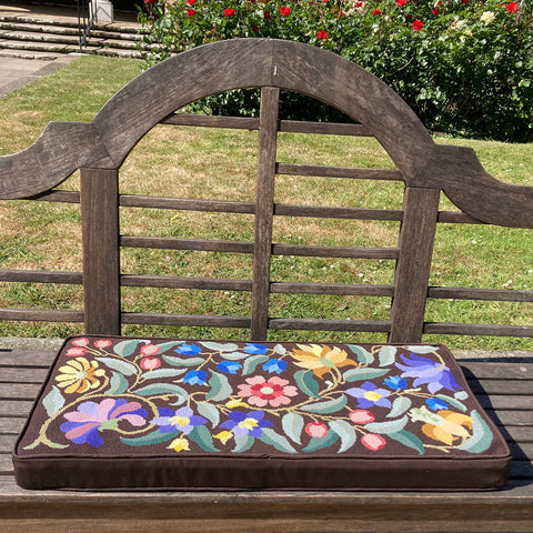 Georgian Stool Top (brown background)