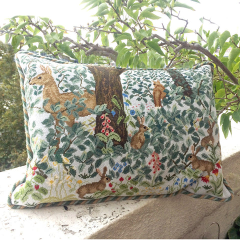 Woodland Cushion wide (light background)