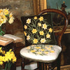 Daffodils (dark background)