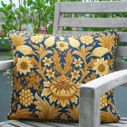 Sunflower 1 (blue background)